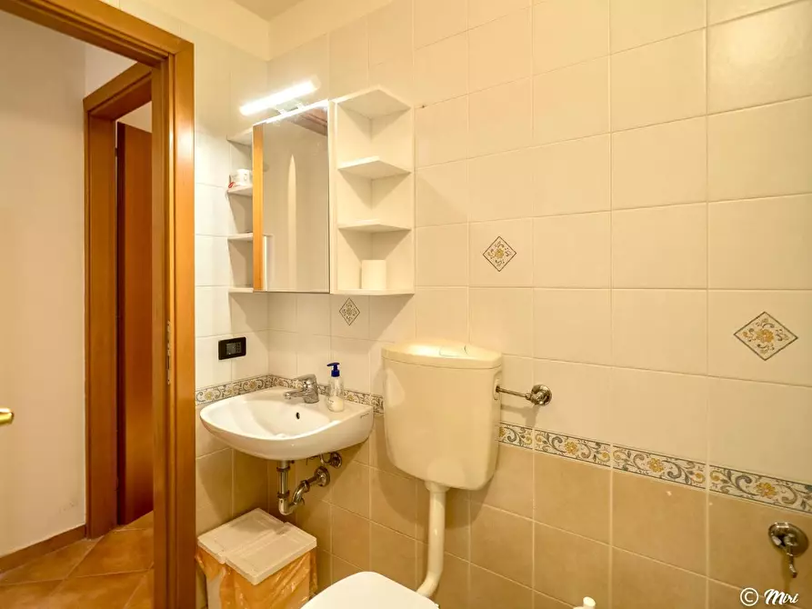 Immagine 10 di Appartamento in vendita  a Pisa