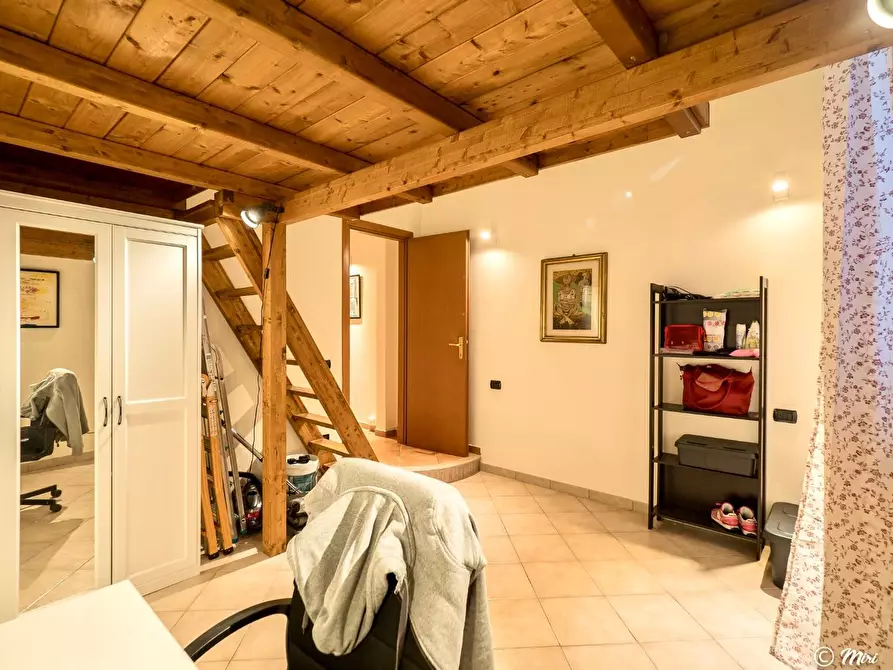 Immagine 17 di Appartamento in vendita  a Pisa