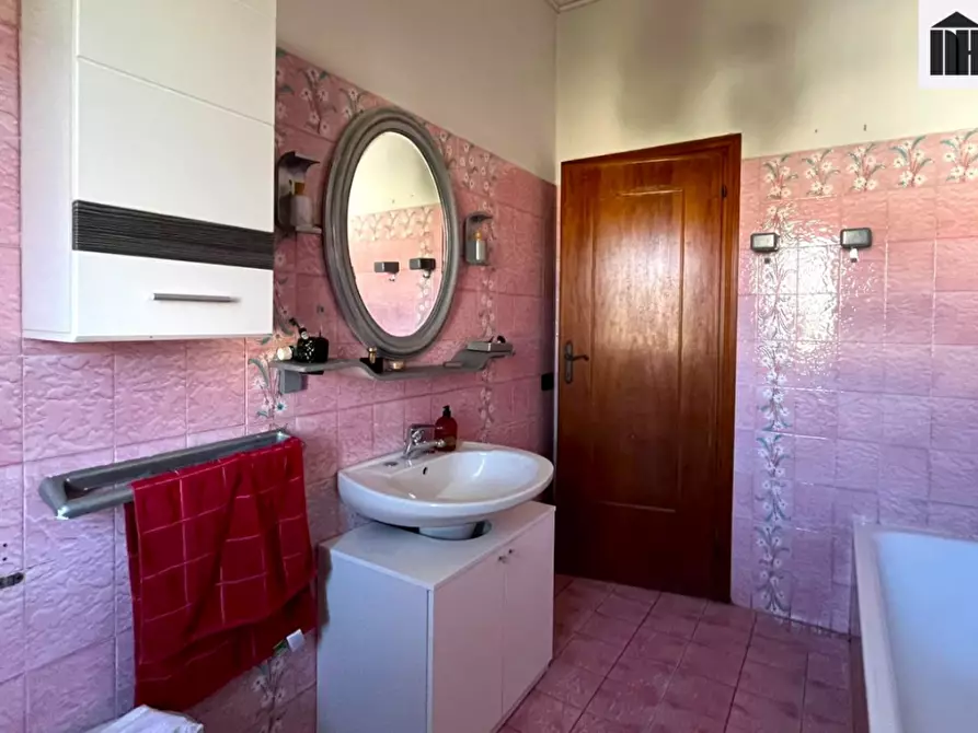 Immagine 24 di Appartamento in vendita  a Santa Croce Sull'arno