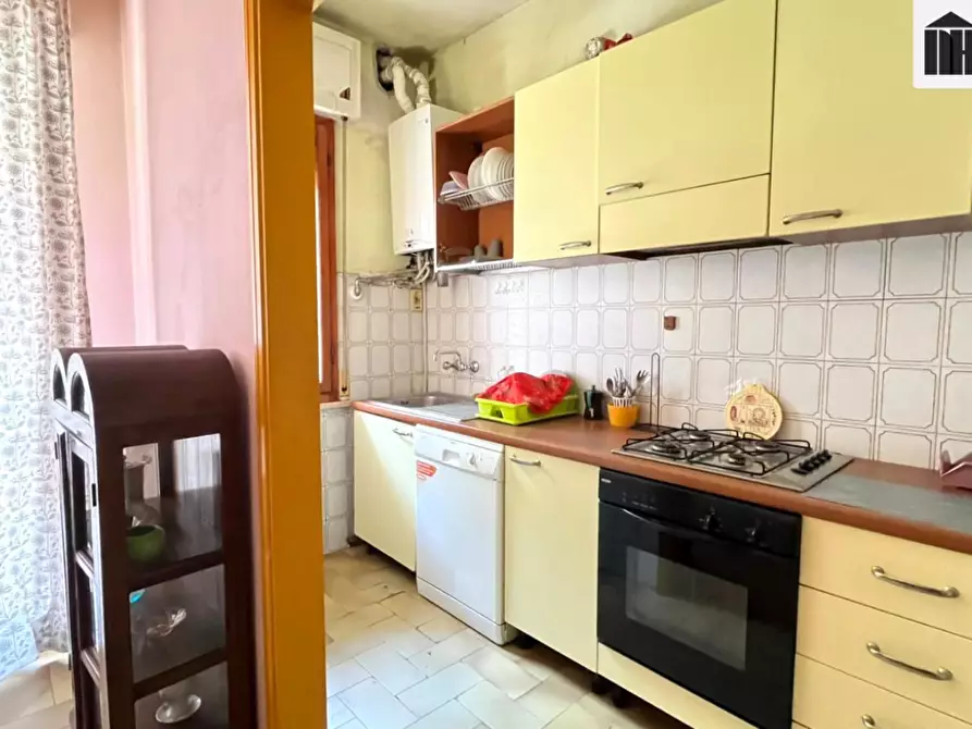 Immagine 11 di Appartamento in vendita  a Santa Croce Sull'arno