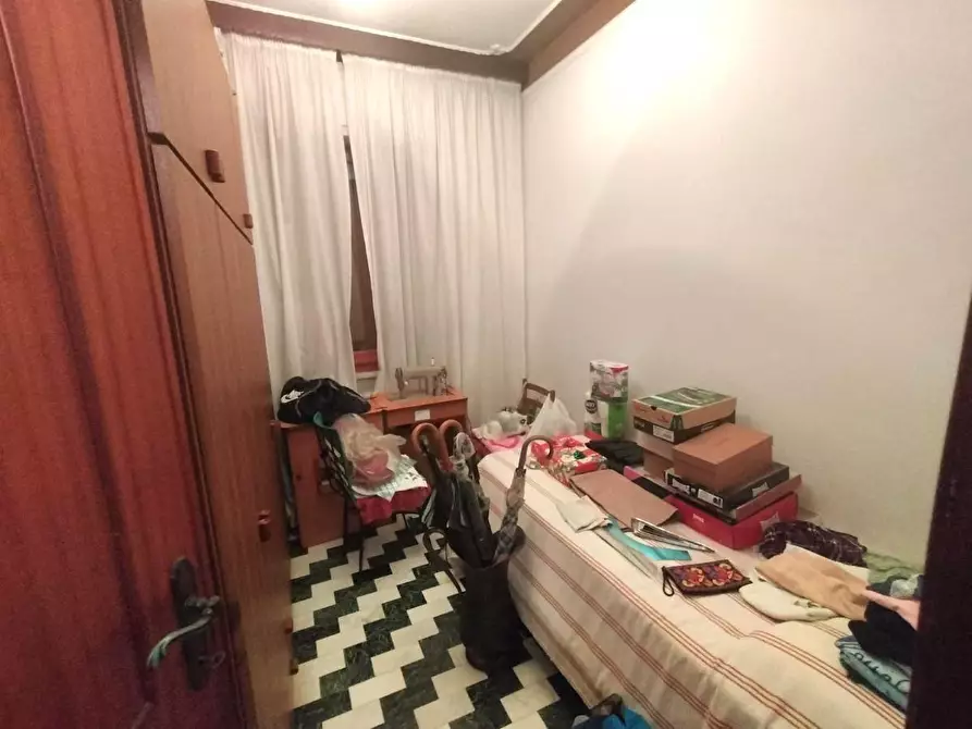 Immagine 9 di Villa in vendita  a Carrara