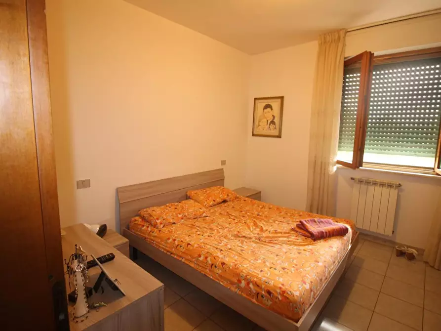 Immagine 9 di Appartamento in vendita  a Colle Di Val D'elsa