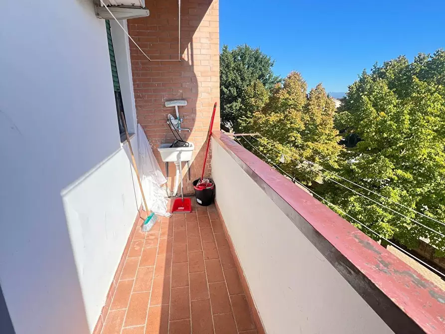 Immagine 5 di Appartamento in vendita  a Colle Di Val D'elsa