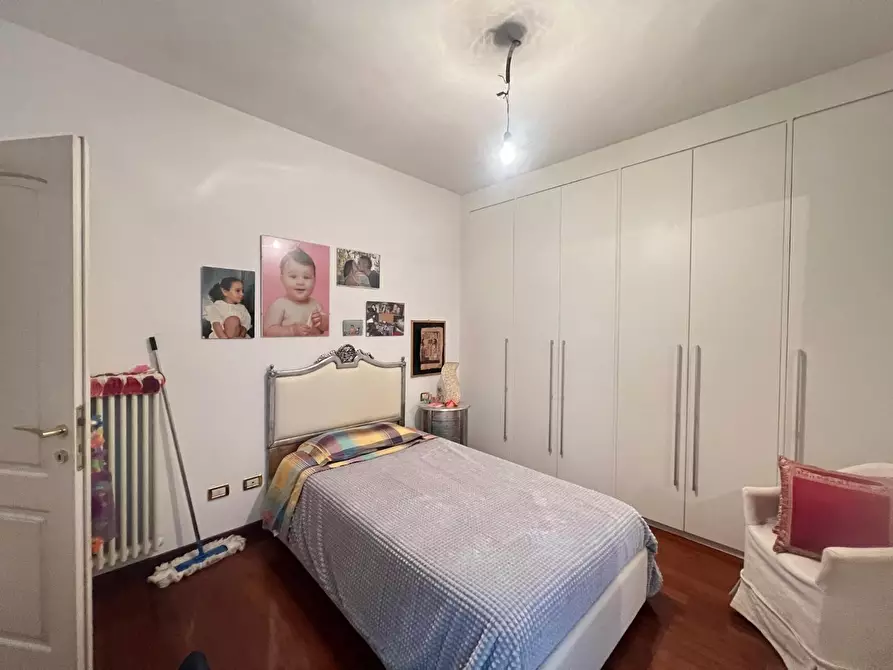 Immagine 24 di Villa in vendita  a Pontedera