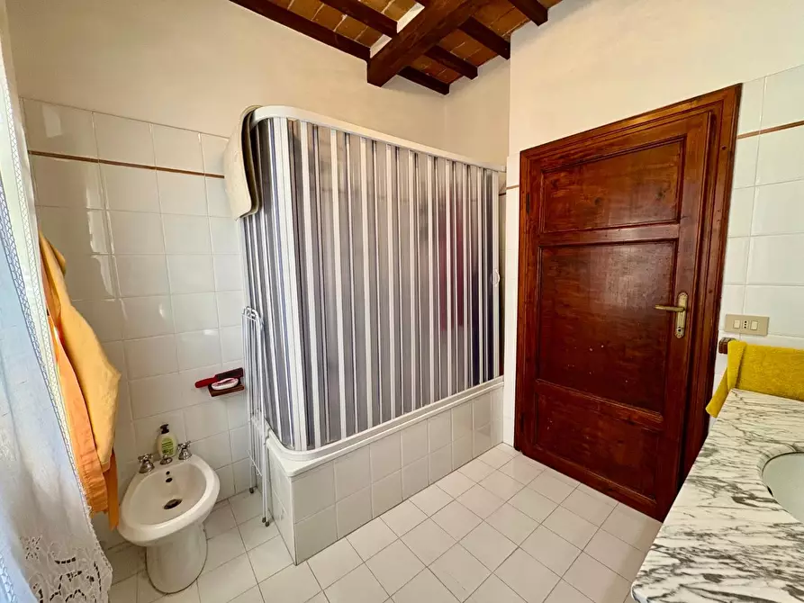 Immagine 41 di Appartamento in vendita  a Casciana Terme Lari