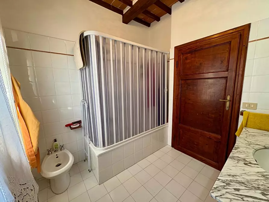 Immagine 40 di Appartamento in vendita  a Casciana Terme Lari