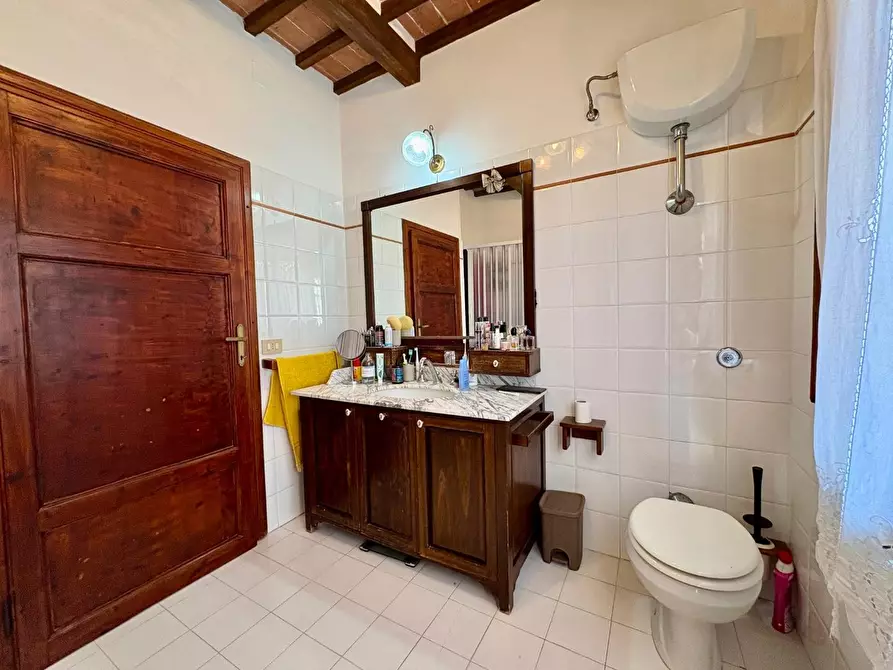 Immagine 37 di Appartamento in vendita  a Casciana Terme Lari