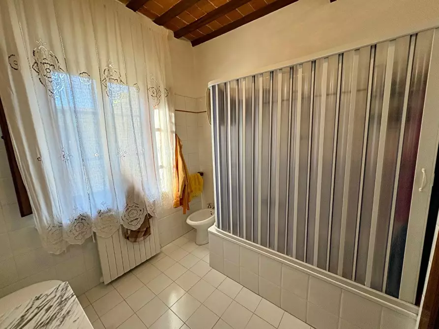 Immagine 39 di Appartamento in vendita  a Casciana Terme Lari