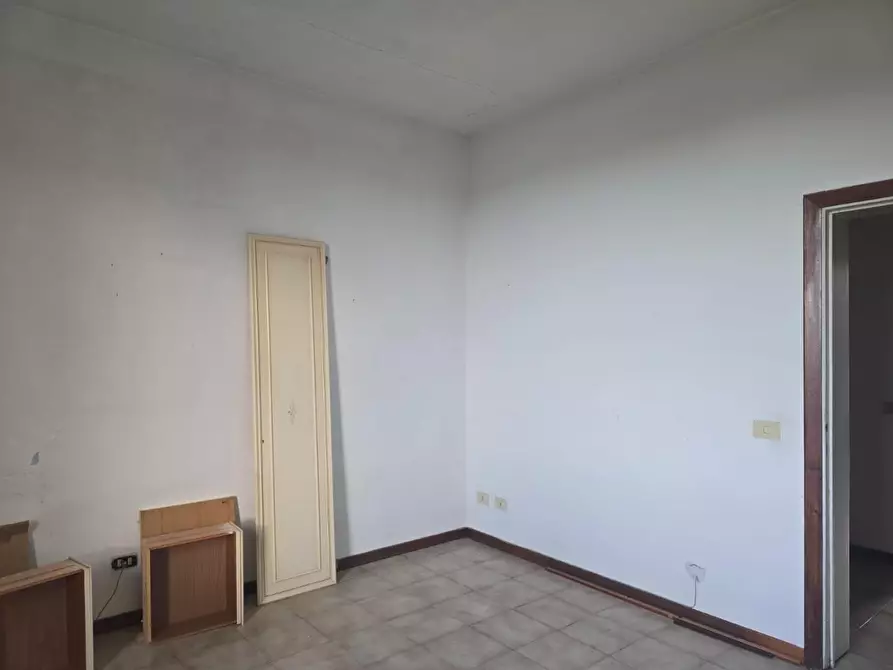 Immagine 16 di Porzione di casa in vendita  a Monticiano