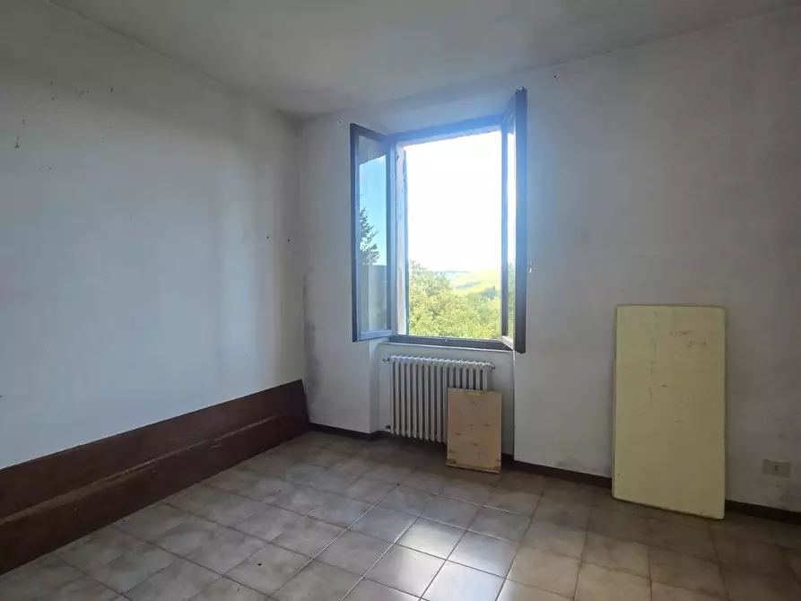 Immagine 14 di Porzione di casa in vendita  a Monticiano
