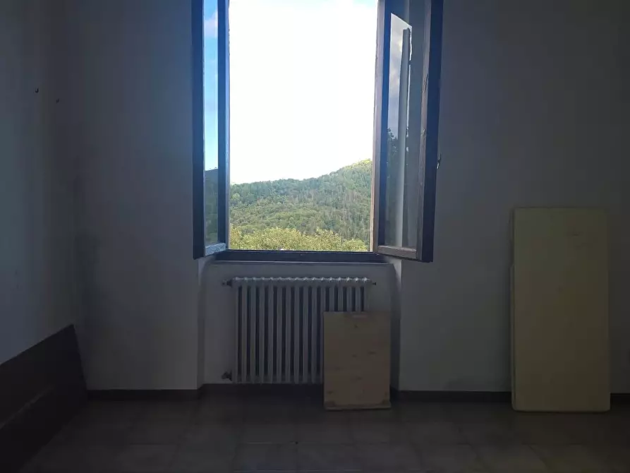 Immagine 25 di Porzione di casa in vendita  a Monticiano