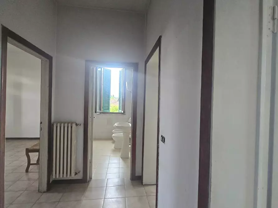 Immagine 17 di Porzione di casa in vendita  a Monticiano