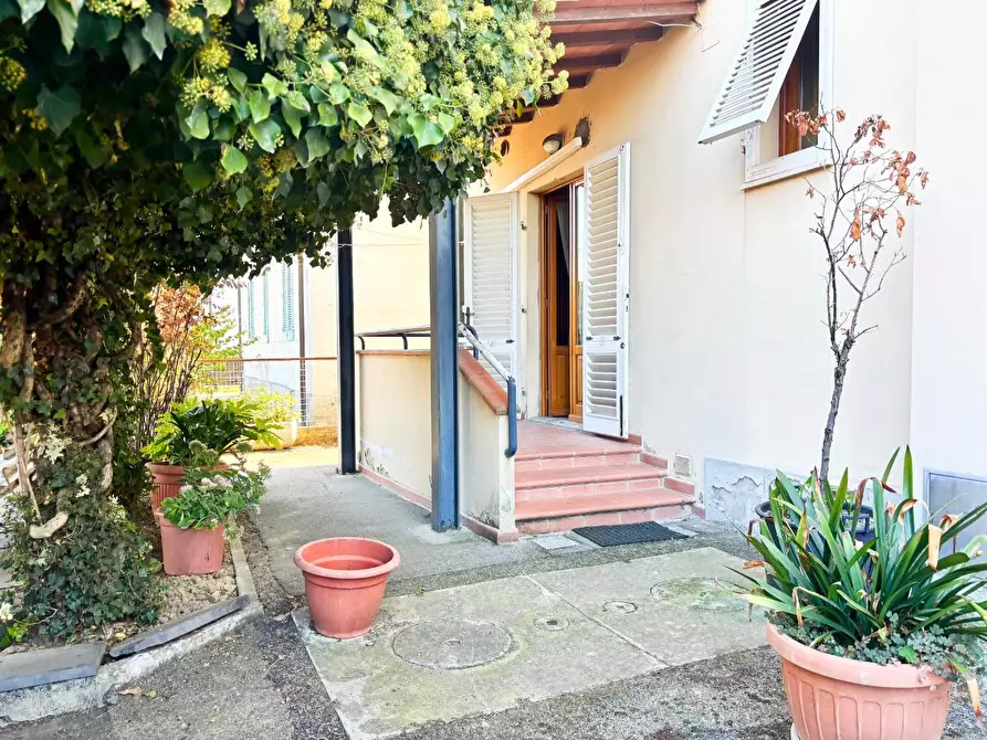 Immagine 6 di Appartamento in vendita  a Empoli