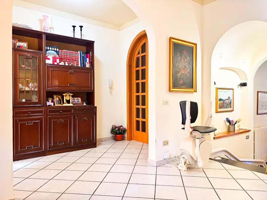 Immagine 17 di Appartamento in vendita  a Empoli