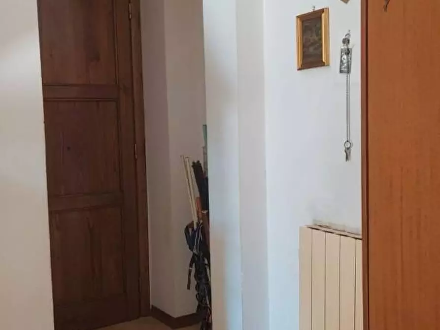 Immagine 4 di Appartamento in vendita  a Viareggio