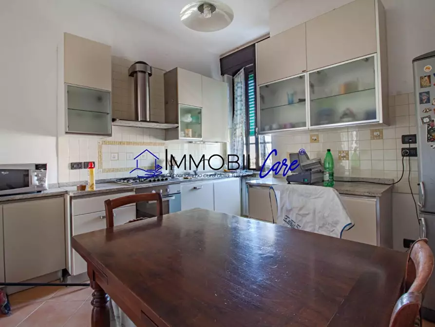 Immagine 4 di Appartamento in vendita  a Livorno