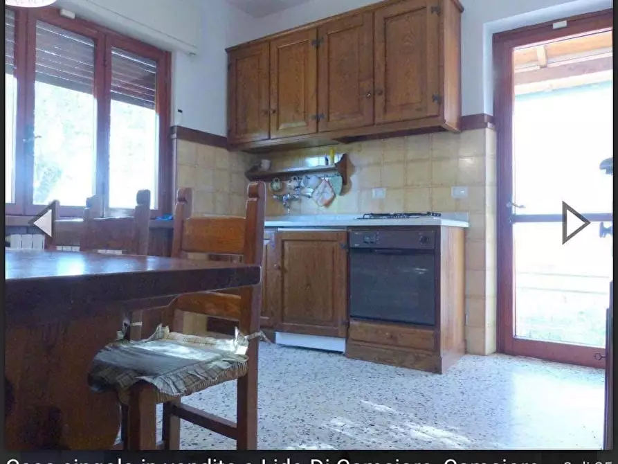 Immagine 10 di Terratetto in vendita  a Camaiore