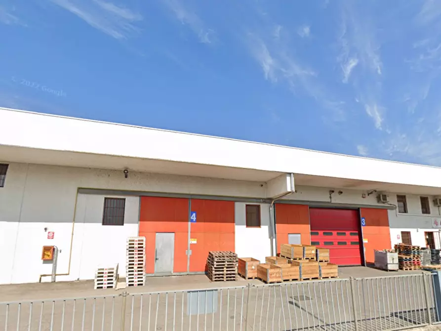 Immagine 5 di Capannone industriale in vendita  a Sulbiate