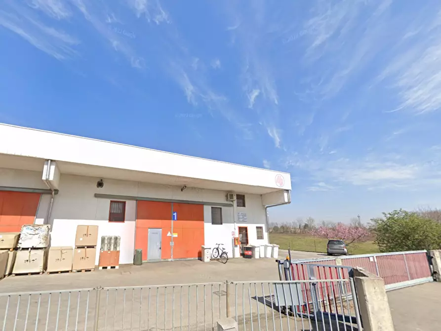 Immagine 12 di Capannone industriale in vendita  a Sulbiate
