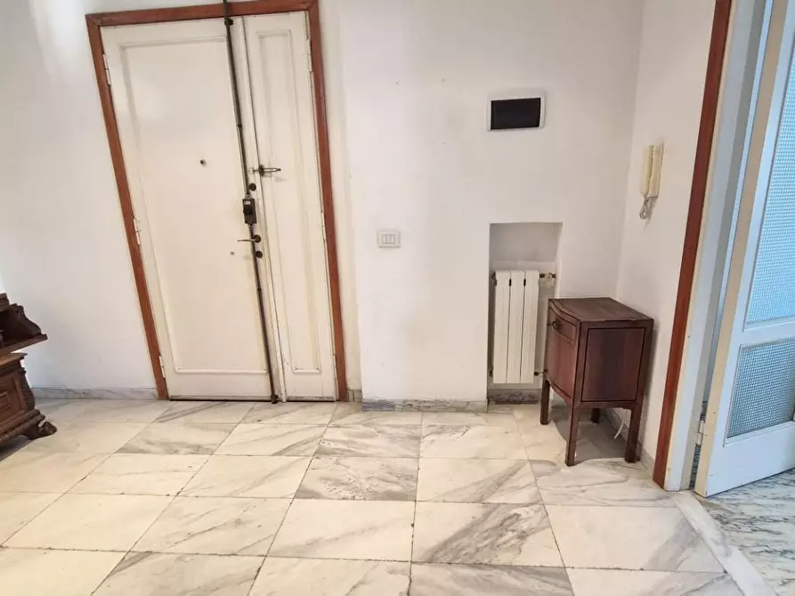 Immagine 83 di Appartamento in vendita  a Viareggio