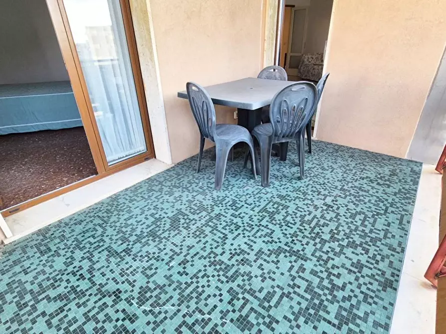 Immagine 14 di Appartamento in vendita  a Viareggio