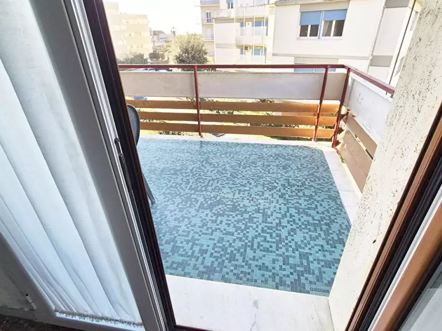 Immagine 75 di Appartamento in vendita  a Viareggio