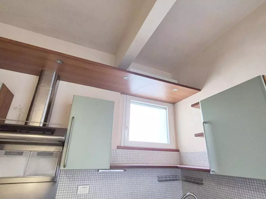 Immagine 45 di Appartamento in vendita  a Viareggio