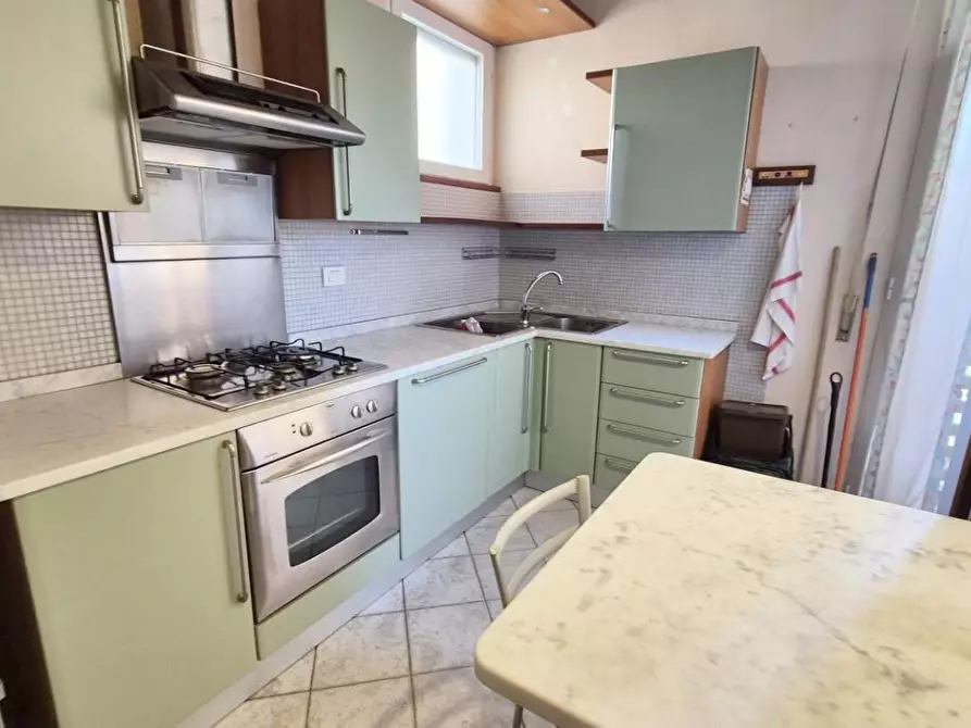 Immagine 35 di Appartamento in vendita  a Viareggio