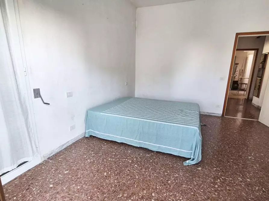 Immagine 76 di Appartamento in vendita  a Viareggio