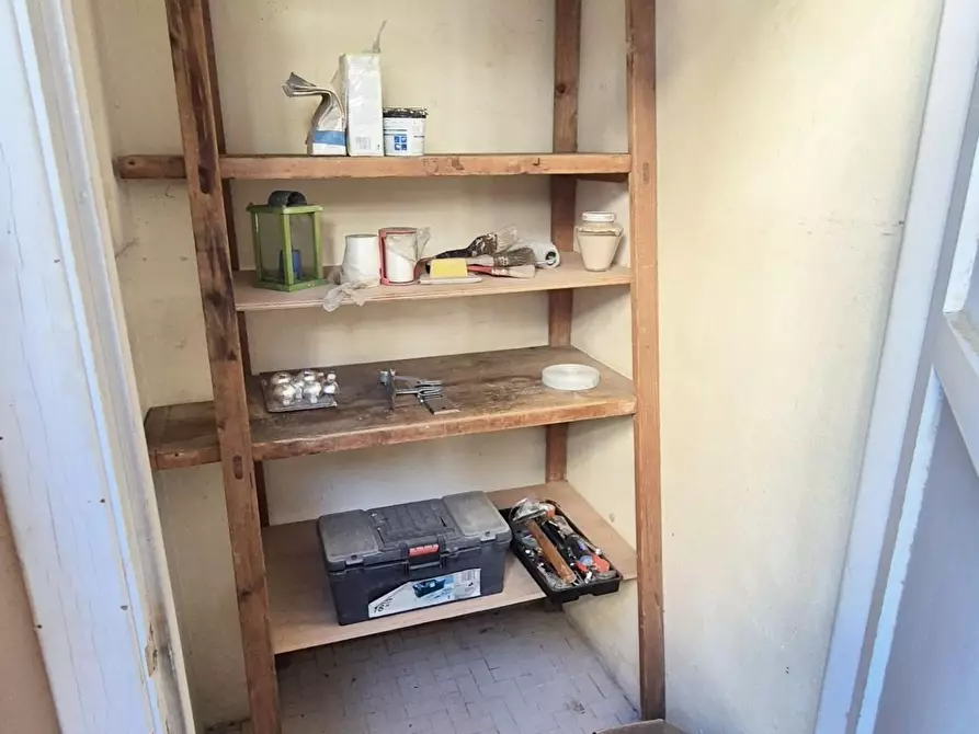 Immagine 39 di Appartamento in vendita  a Viareggio