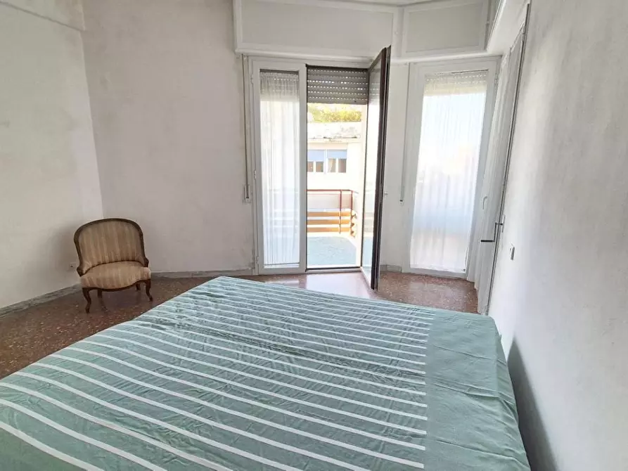 Immagine 74 di Appartamento in vendita  a Viareggio