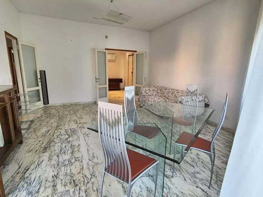 Immagine 18 di Appartamento in vendita  a Viareggio