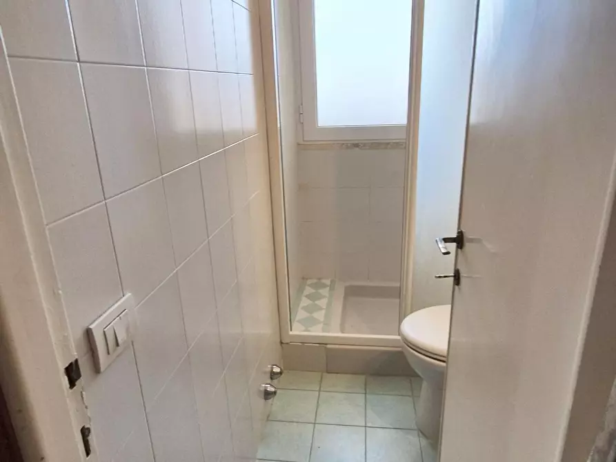 Immagine 25 di Appartamento in vendita  a Viareggio