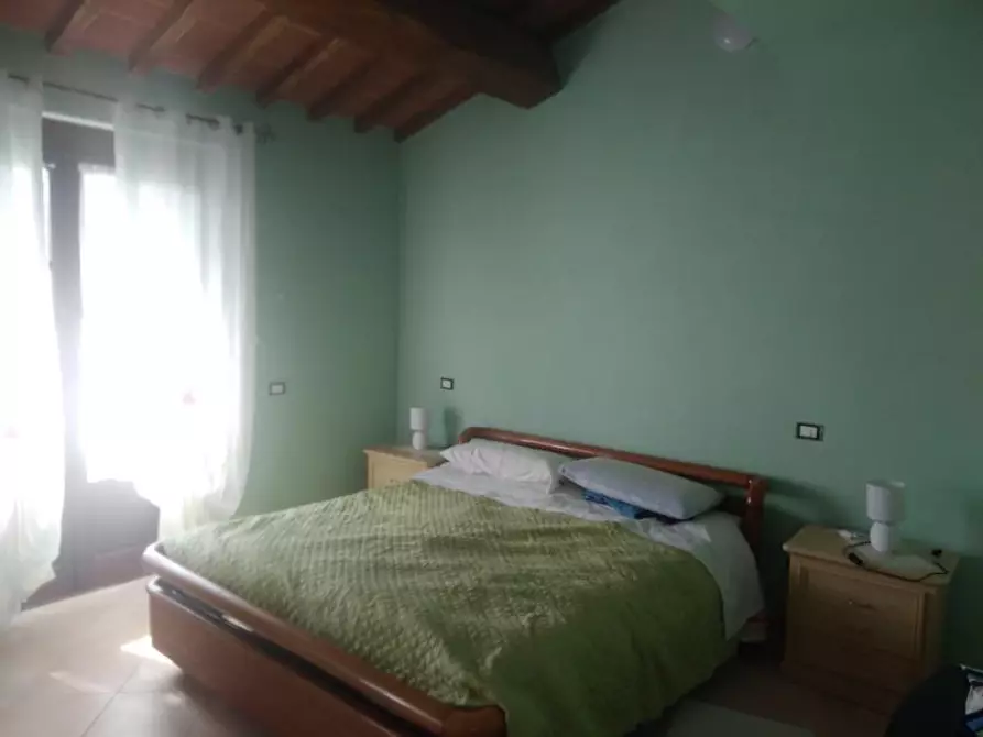 Immagine 5 di Casa bifamiliare in vendita  a Volterra