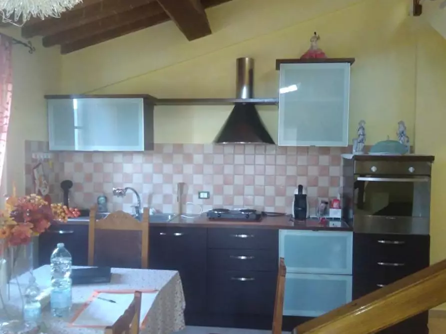 Immagine 2 di Casa bifamiliare in vendita  a Volterra