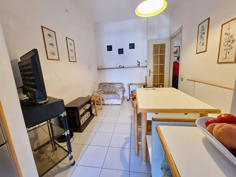 Immagine 20 di Appartamento in vendita  a Carrara