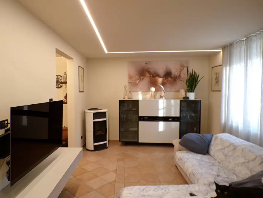 Immagine 9 di Terratetto in vendita  a Cascina