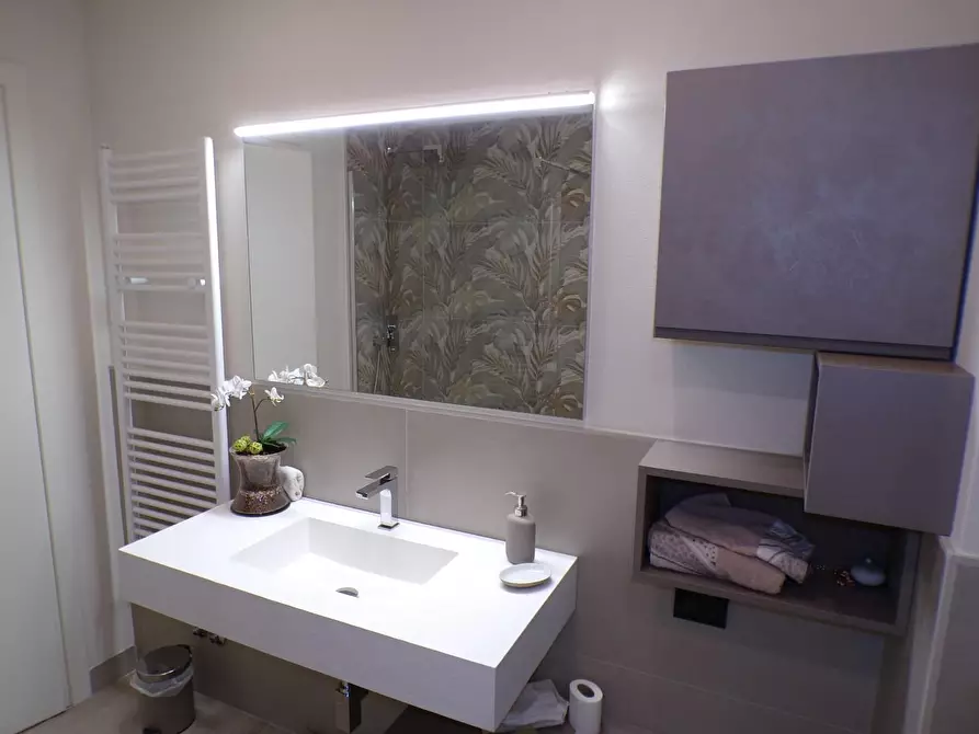 Immagine 43 di Terratetto in vendita  a Cascina