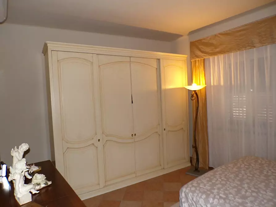 Immagine 33 di Terratetto in vendita  a Cascina