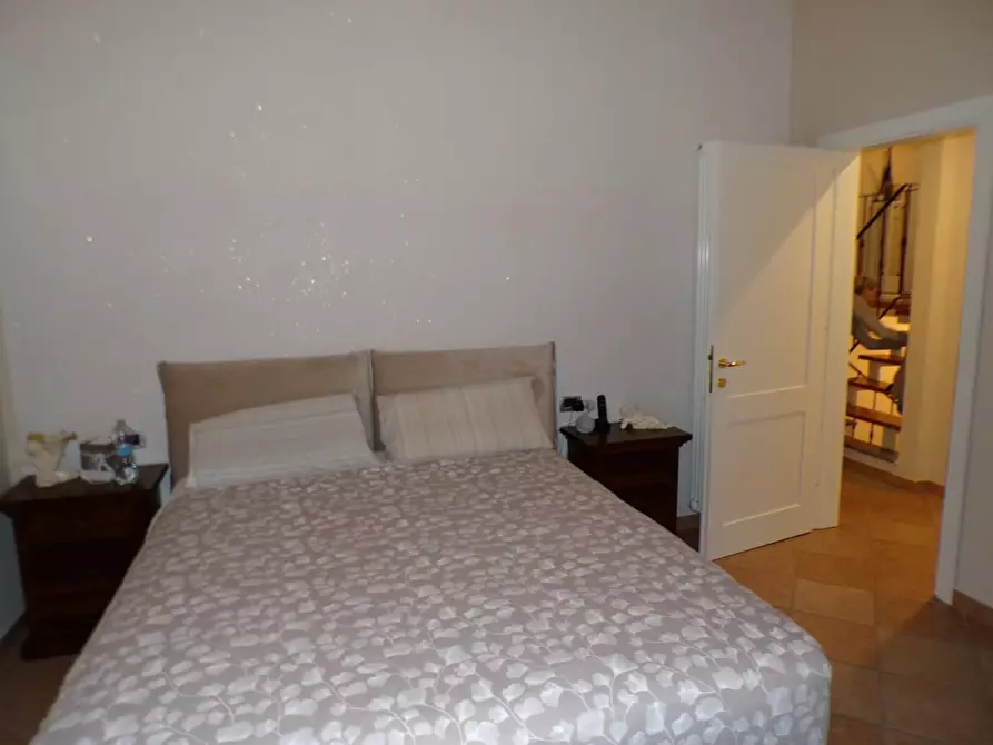 Immagine 36 di Terratetto in vendita  a Cascina