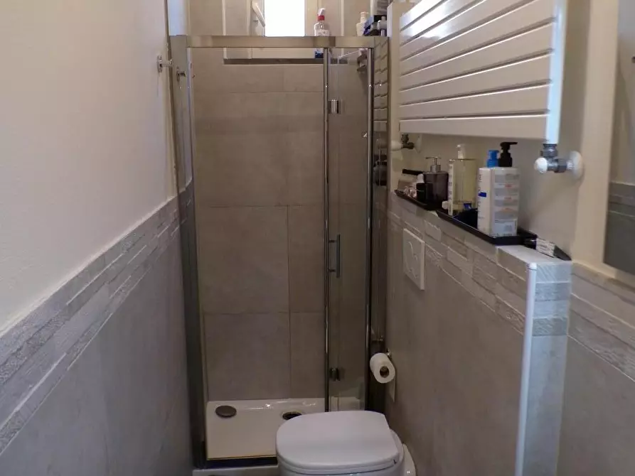 Immagine 19 di Terratetto in vendita  a Cascina