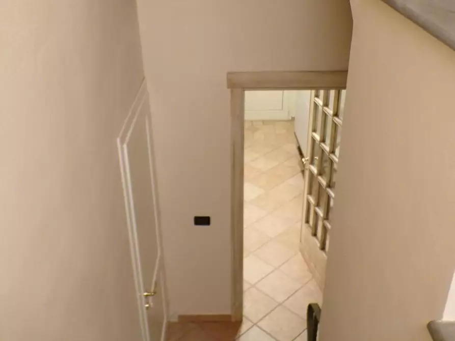 Immagine 24 di Terratetto in vendita  a Cascina