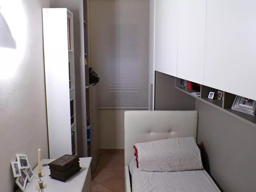 Immagine 29 di Terratetto in vendita  a Cascina