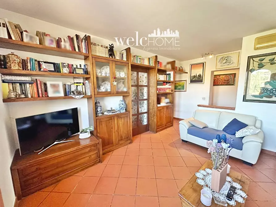 Immagine 21 di Terratetto in vendita  a Signa