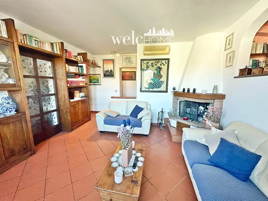 Immagine 22 di Terratetto in vendita  a Signa