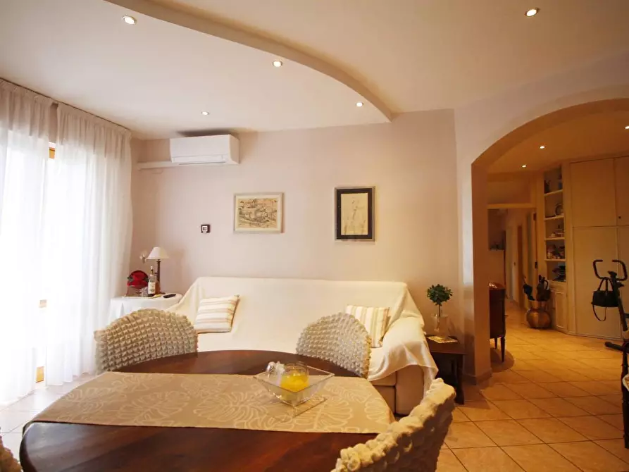 Immagine 4 di Appartamento in vendita  a Empoli