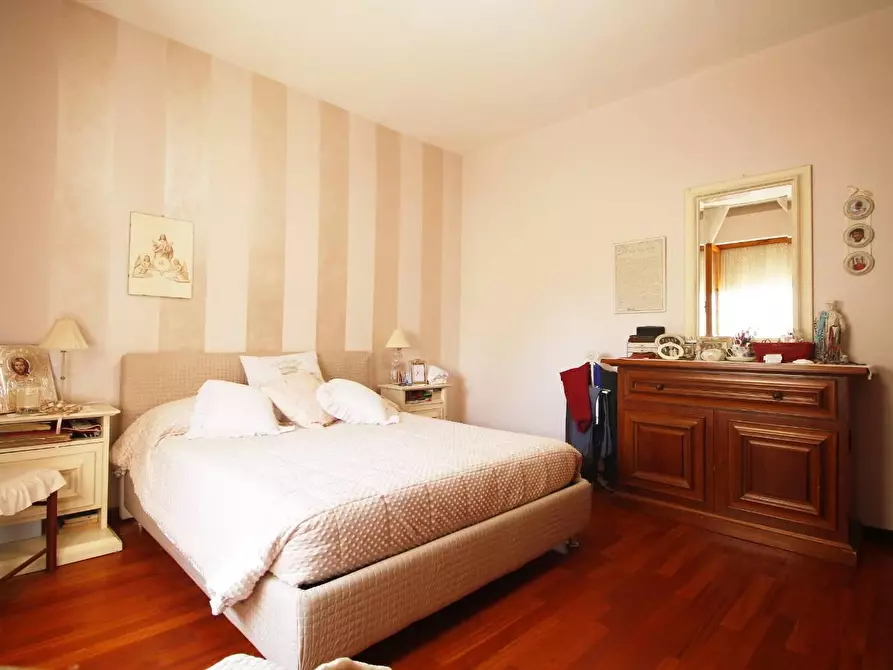 Immagine 12 di Appartamento in vendita  a Empoli