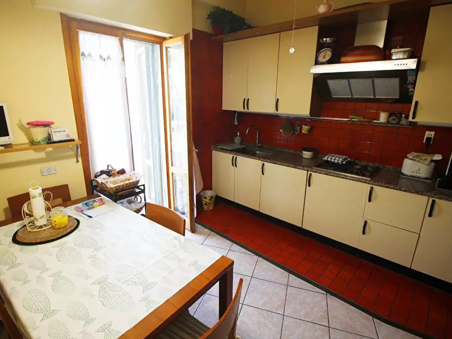 Immagine 8 di Appartamento in vendita  a Empoli