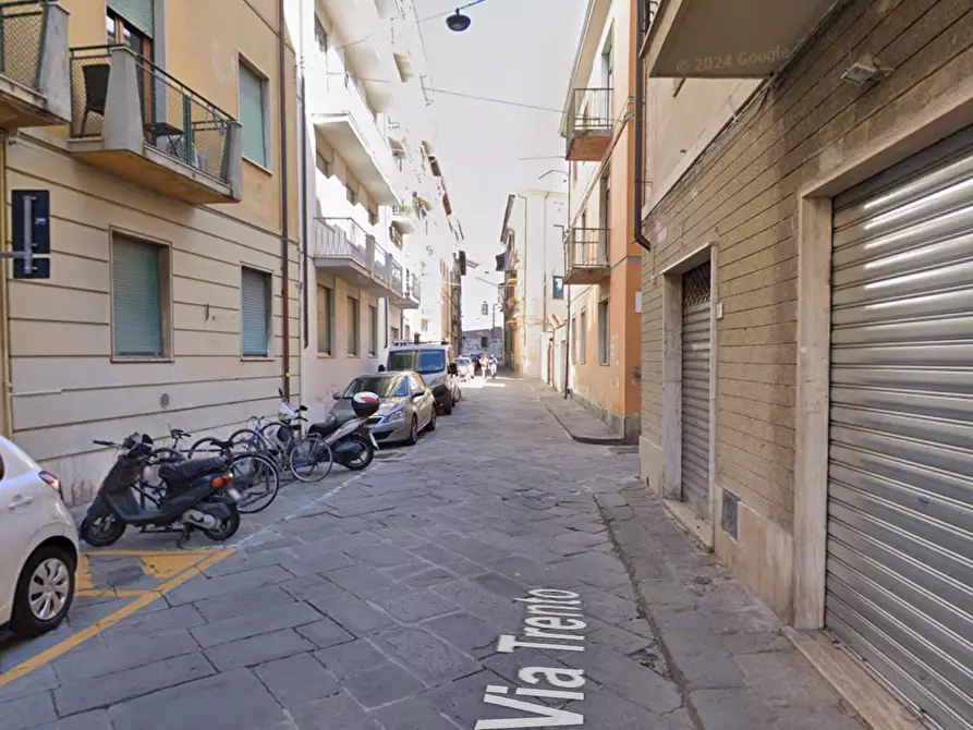 Immagine 10 di Appartamento in vendita  a Pisa