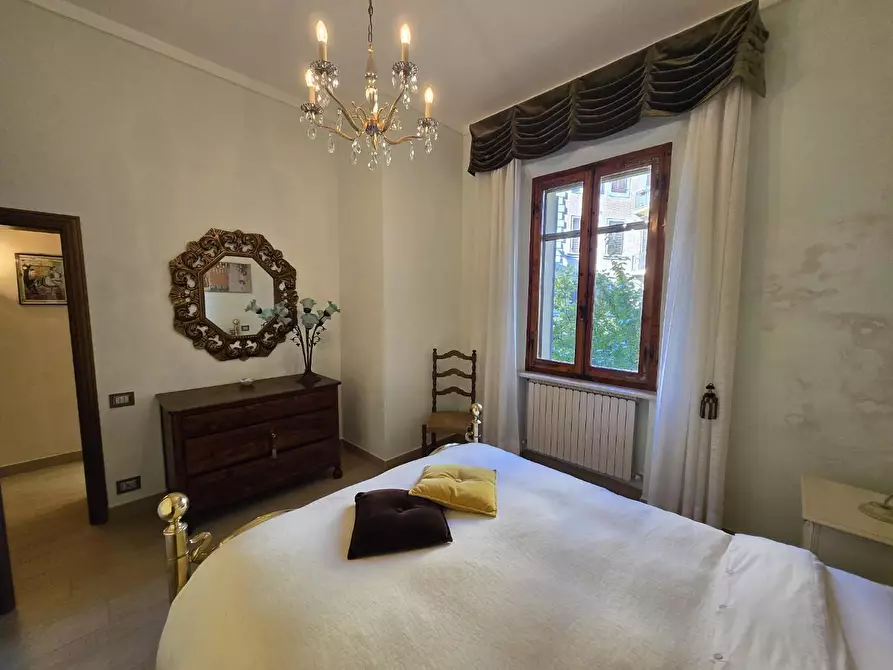 Immagine 14 di Appartamento in vendita  a Siena